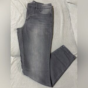 Maurices Women's Gray Straight Leg Jeans
